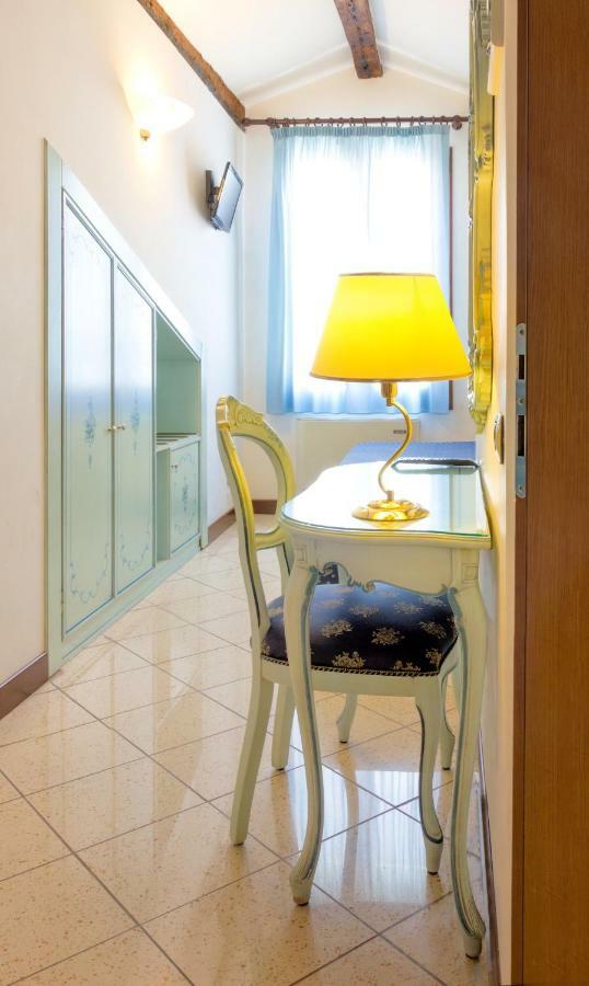 Guesthouse Ca' San Marcuola 2 Венеція Екстер'єр фото